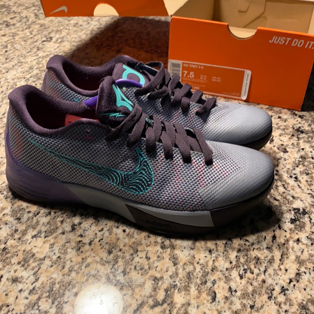 Kevin Durant Trey 5 II